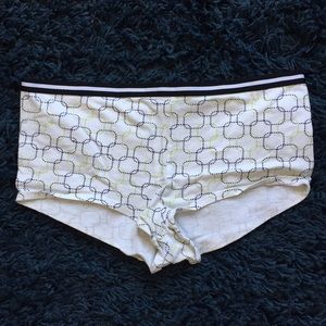 Hanes Intimates & Sleepwear - Hanes Patterned Boyshorts Boxers Hanes Intimates & Sleepwear - Hanes Patterned Boyshorts Boxers